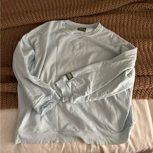 Daily Drills oversized crew lake day